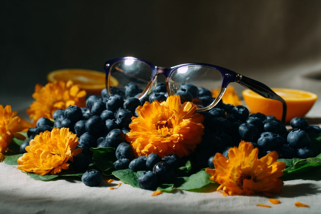 Vision Support: How Antioxidants and Herbal Extracts Protect and Nourish Eye Health
